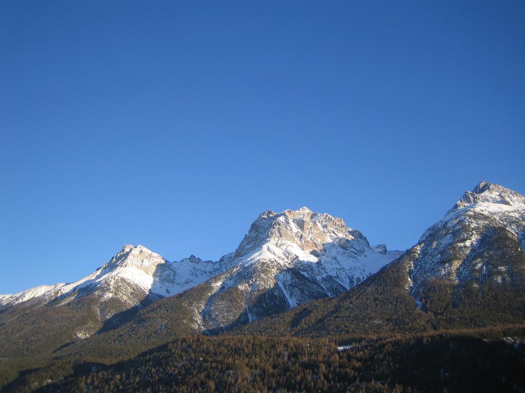 Apartamento Senda 517 C Scuol Habitación foto